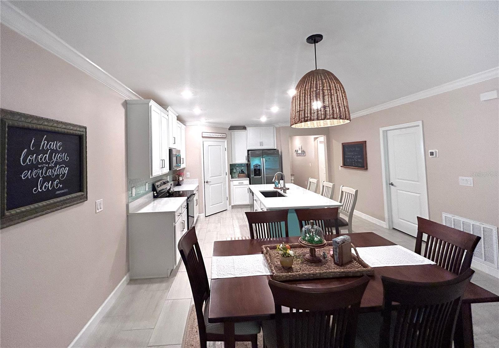 Image 17 of 36 For 16964 Forge Surf Street