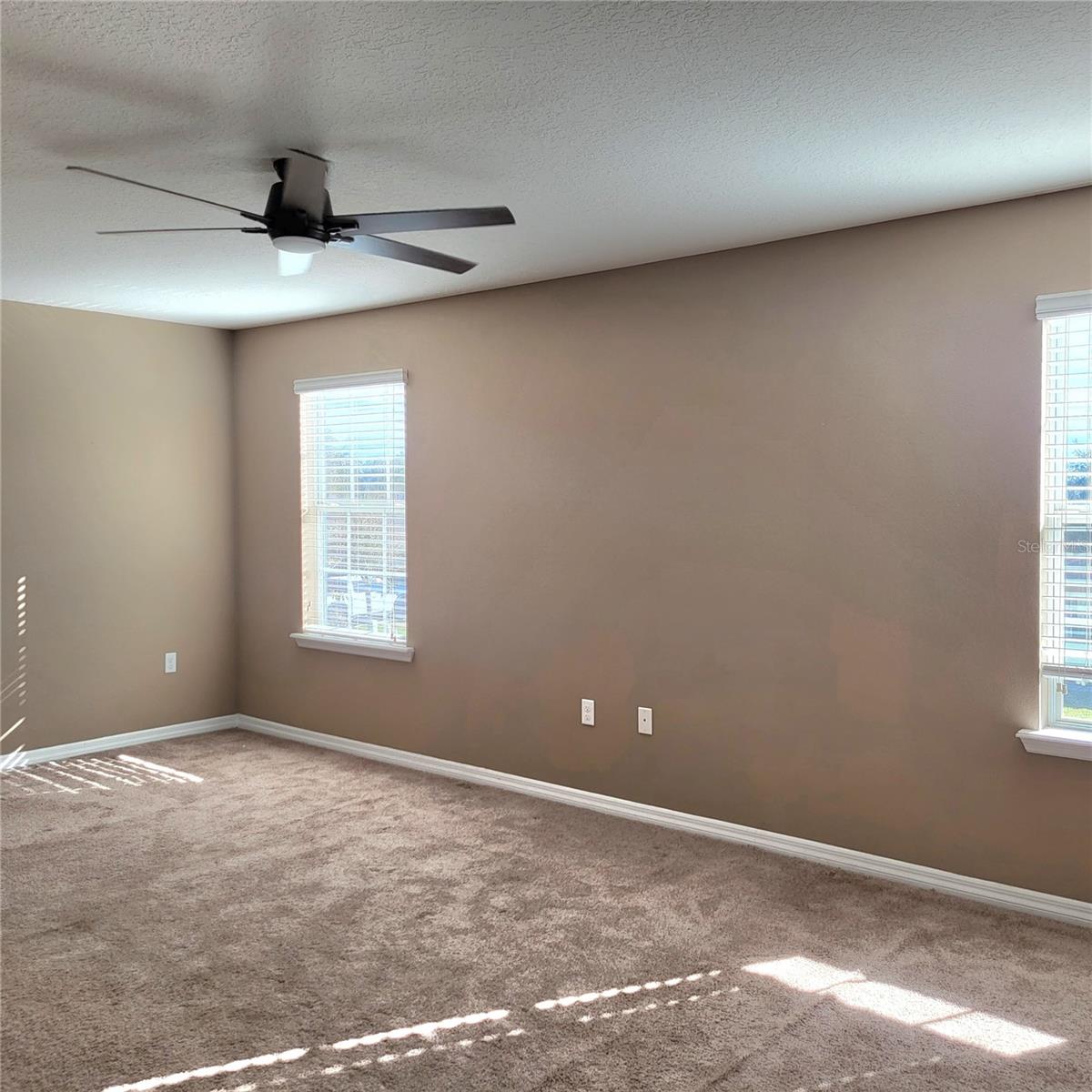 Image 20 of 26 For 36142 Laguna Hills Circle