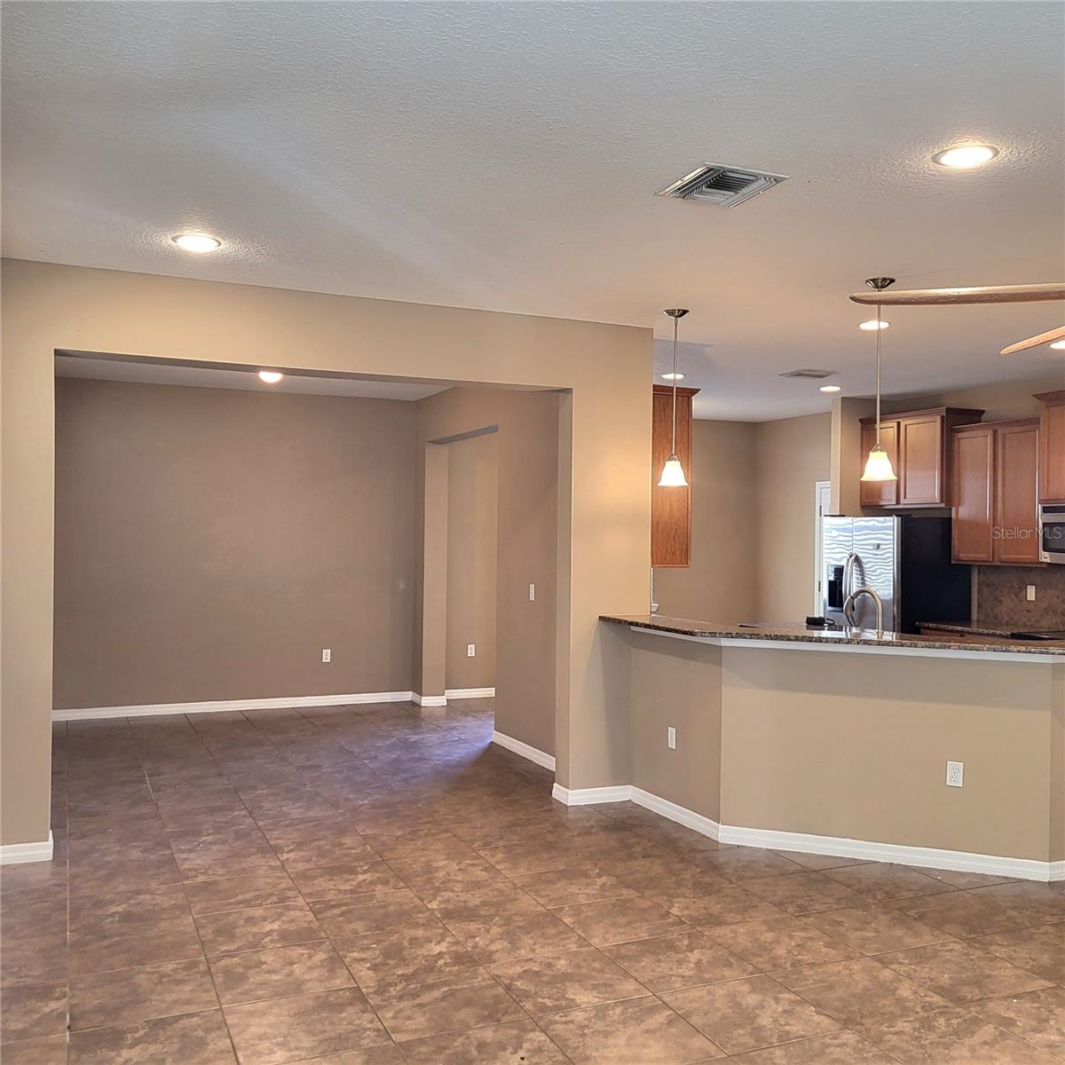 Image 5 of 26 For 36142 Laguna Hills Circle