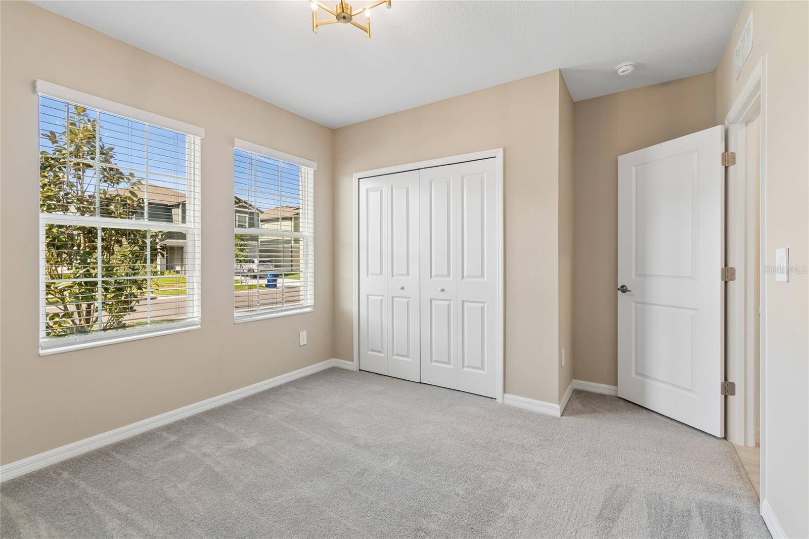 Listing photo id 20 for 10065 Gentle Rain Drive