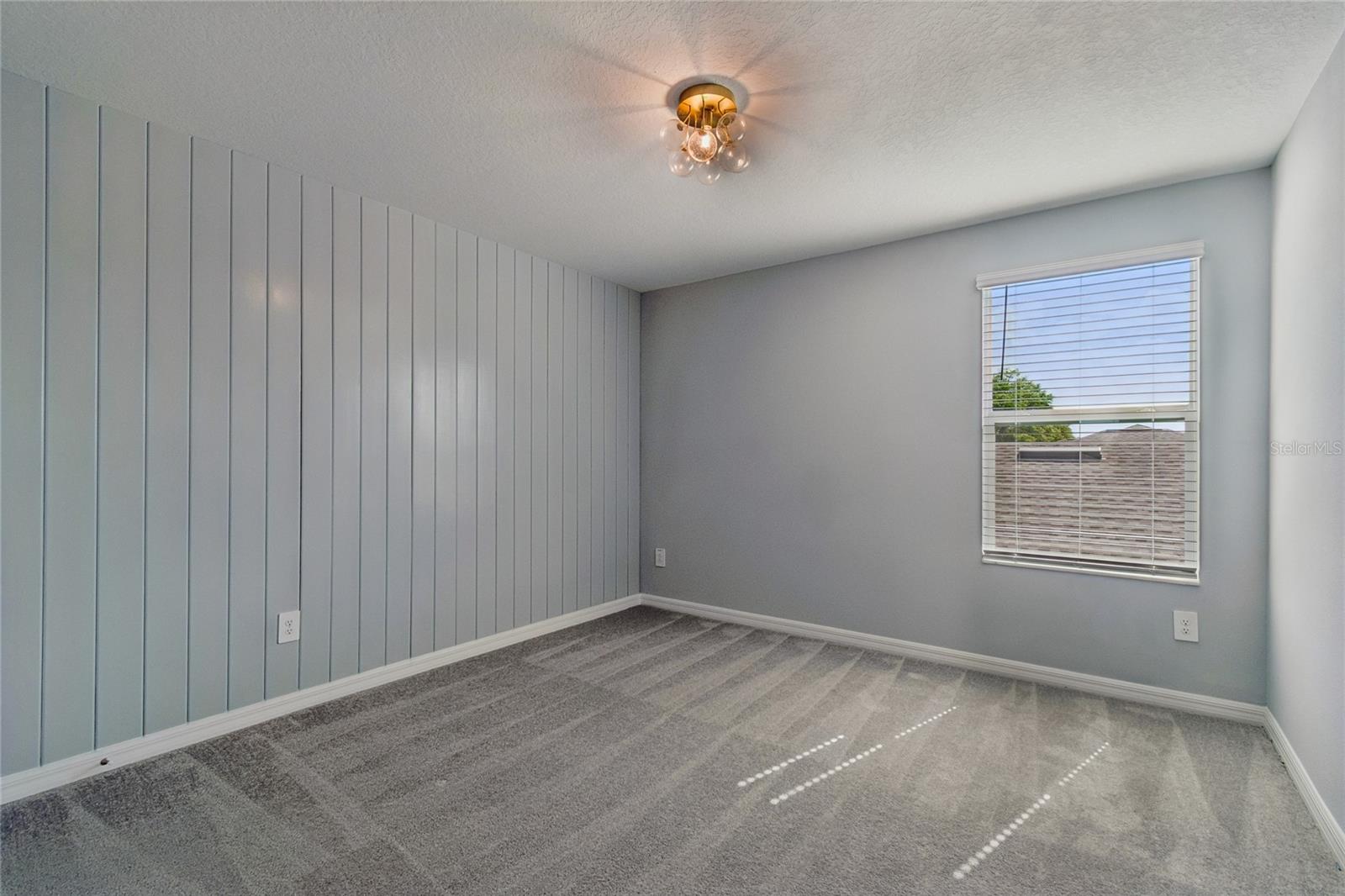 Listing photo id 31 for 10065 Gentle Rain Drive