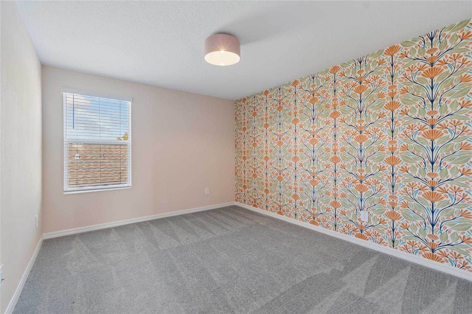 Listing photo id 33 for 10065 Gentle Rain Drive