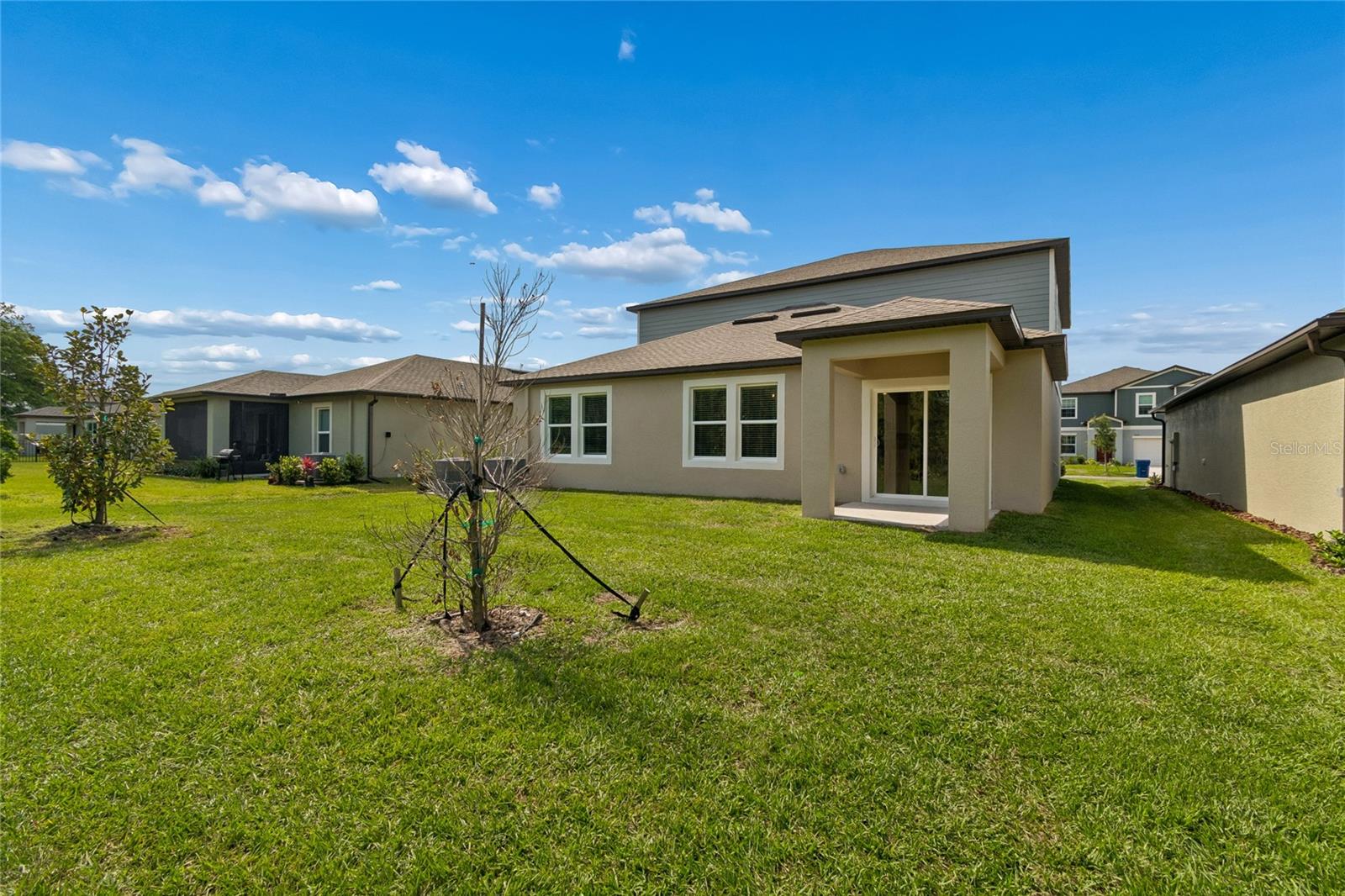 Listing photo id 37 for 10065 Gentle Rain Drive