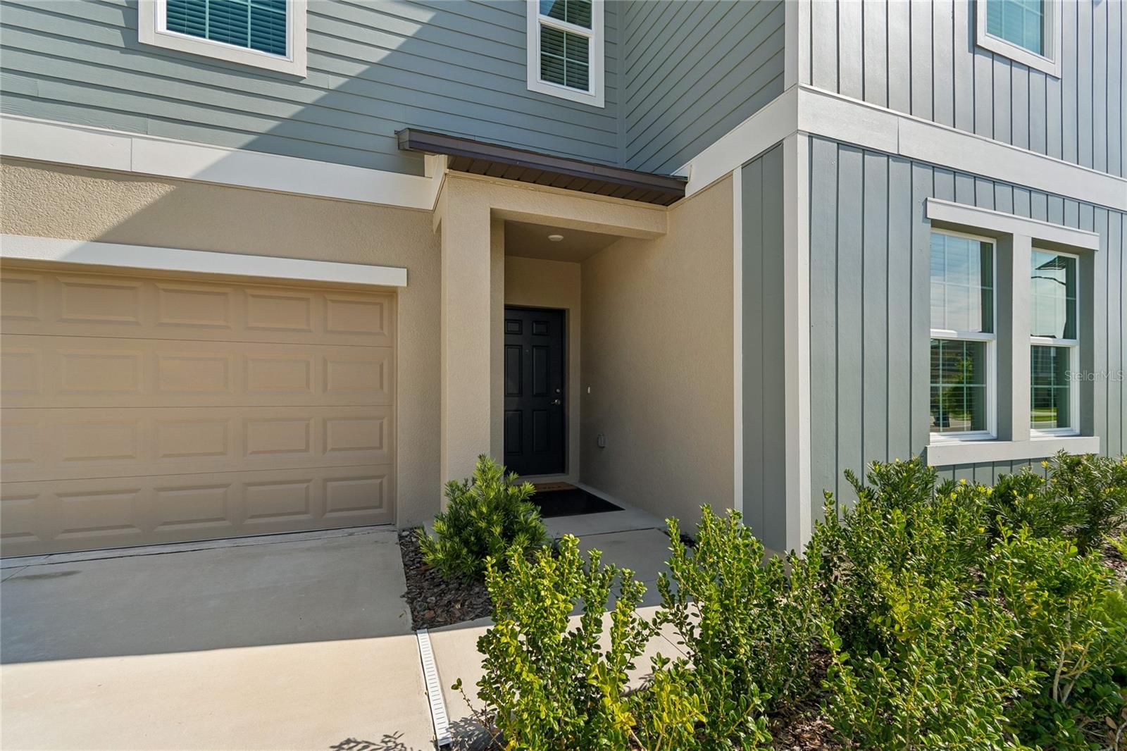 Listing photo id 2 for 10065 Gentle Rain Drive