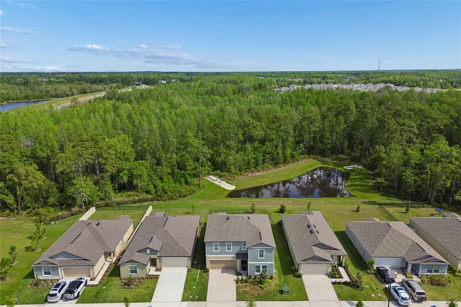 Listing photo id 41 for 10065 Gentle Rain Drive