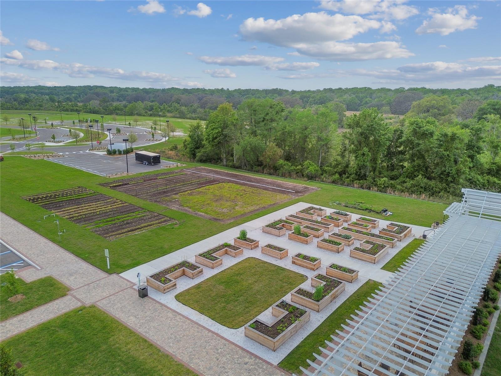 Listing photo id 49 for 10065 Gentle Rain Drive