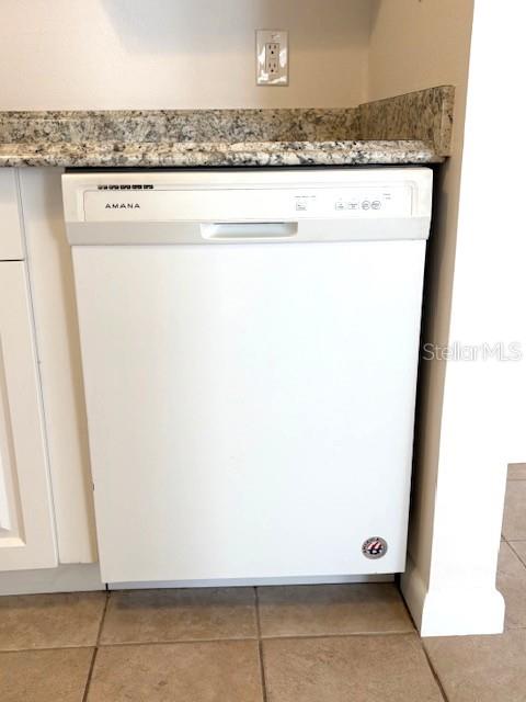 Image 14 of 33 For 1901 Andover Way 38