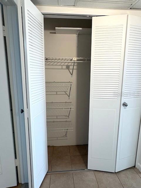 Image 15 of 33 For 1901 Andover Way 38