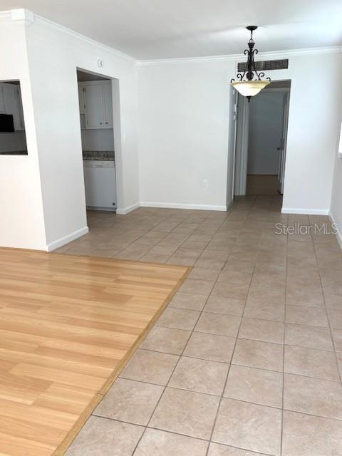 Image 8 of 33 For 1901 Andover Way 38