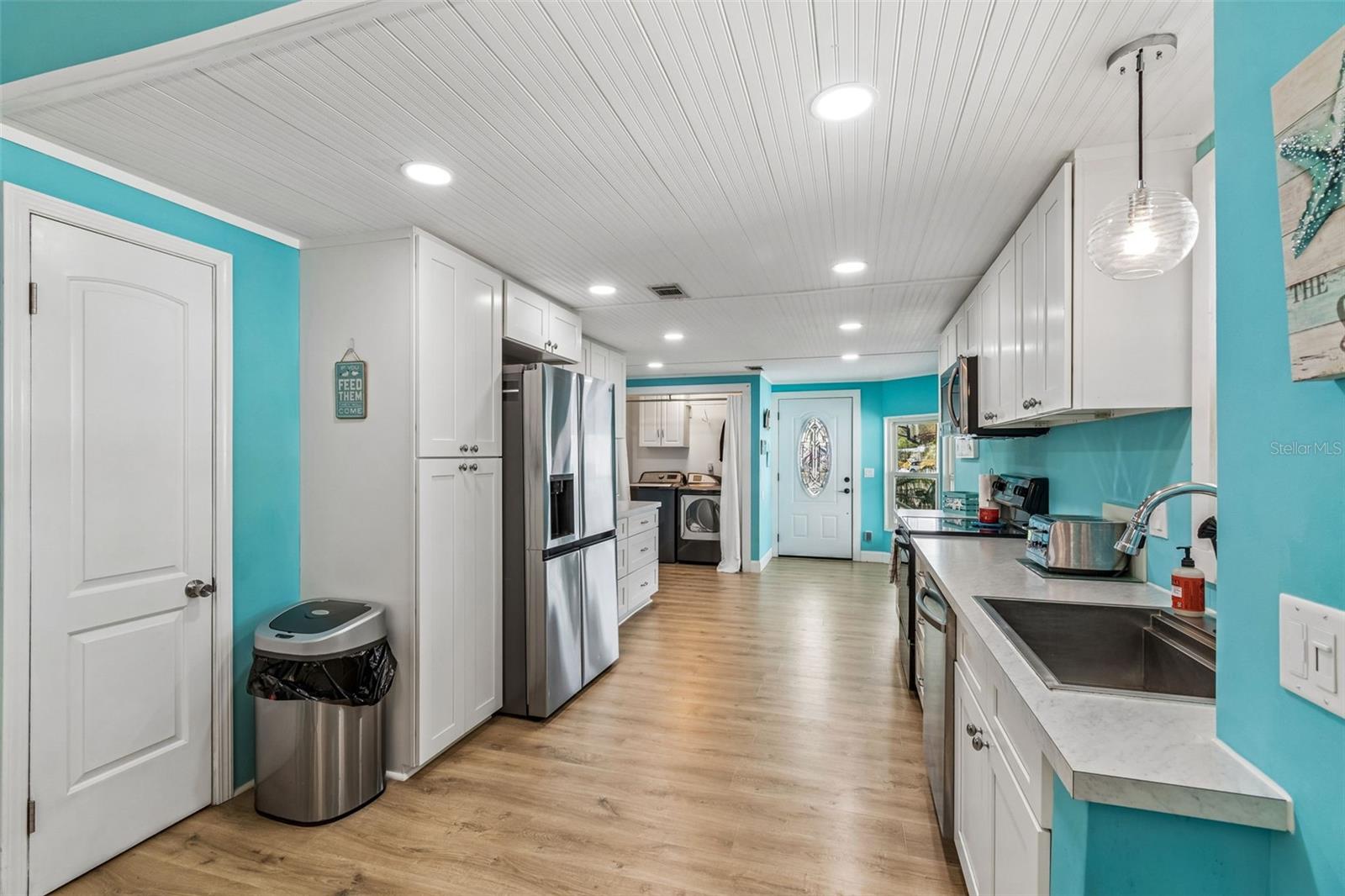 Image 13 of 60 For 14242 Action Street