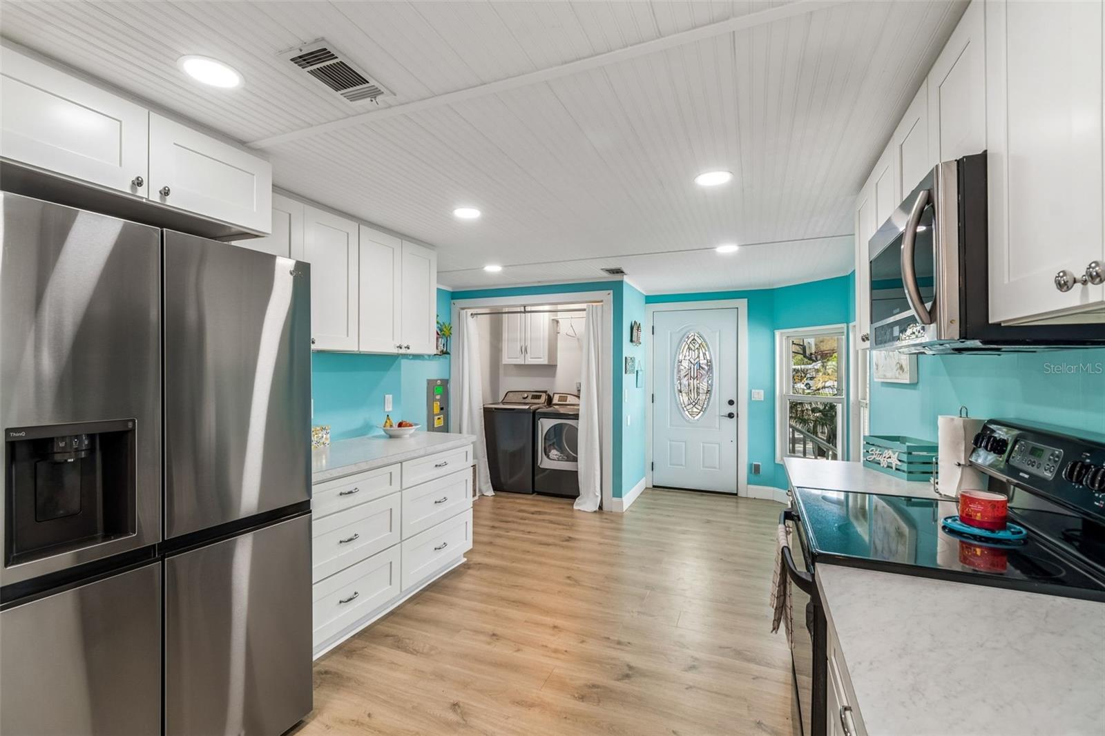 Image 15 of 60 For 14242 Action Street