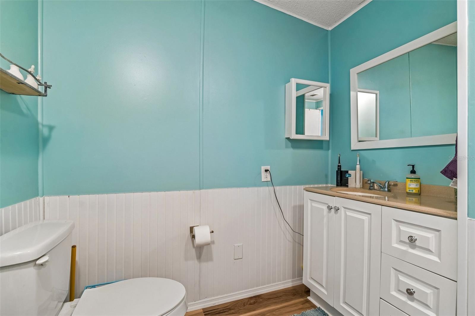 Image 18 of 60 For 14242 Action Street