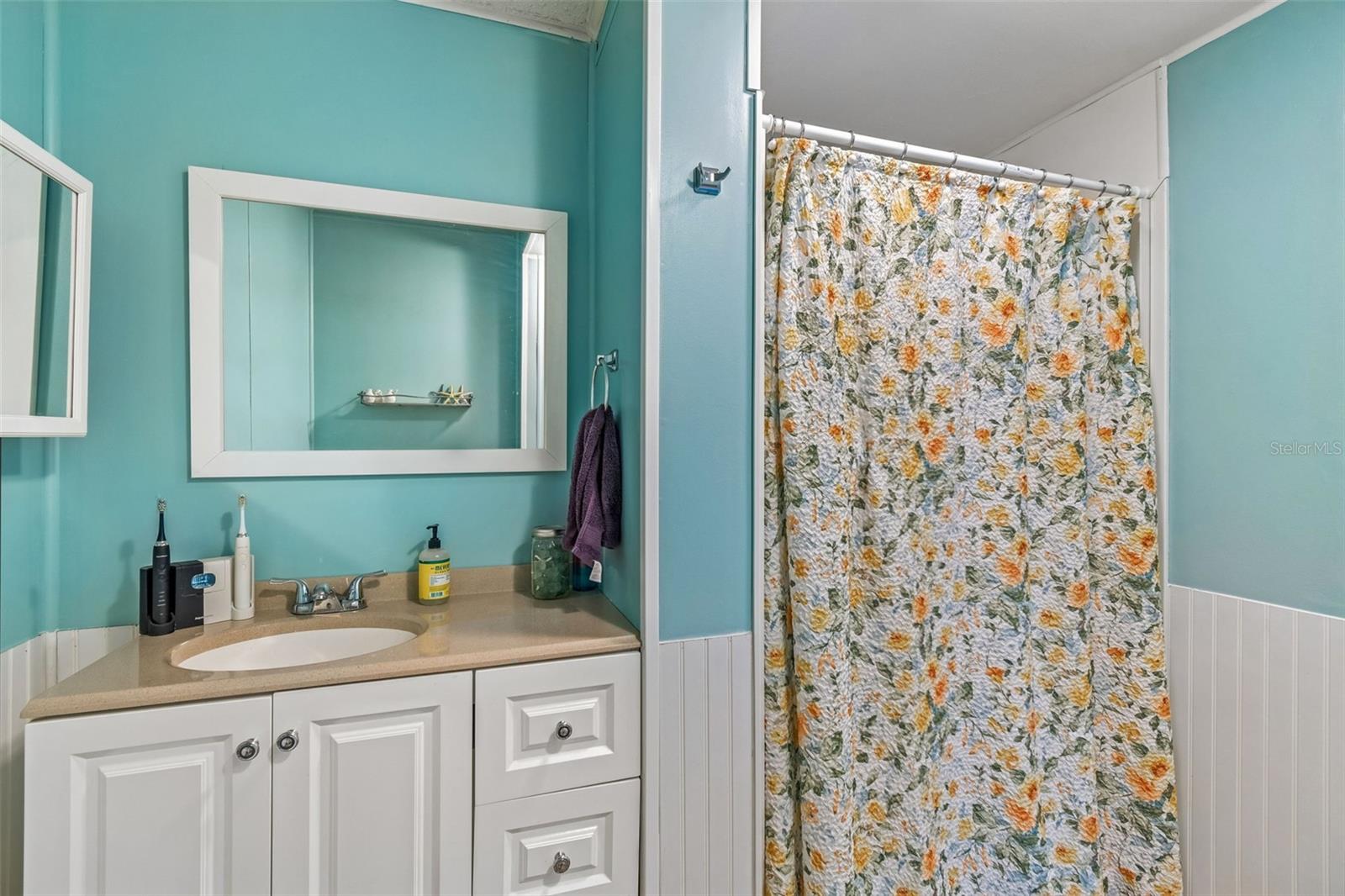 Image 19 of 60 For 14242 Action Street