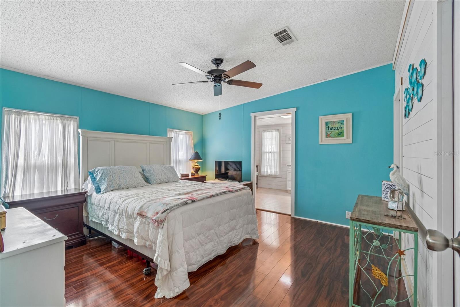 Image 25 of 60 For 14242 Action Street