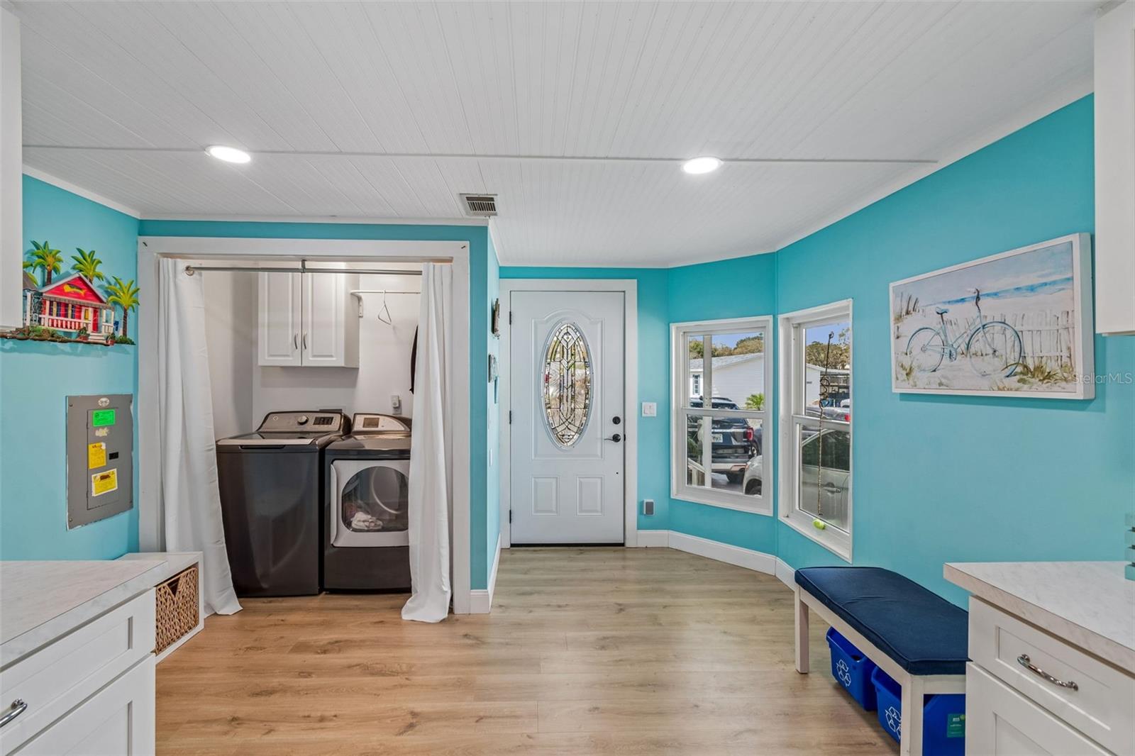 Image 6 of 60 For 14242 Action Street