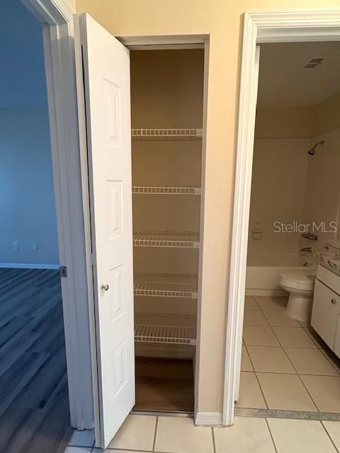 Image 28 of 37 For 407 Feltham Trail B