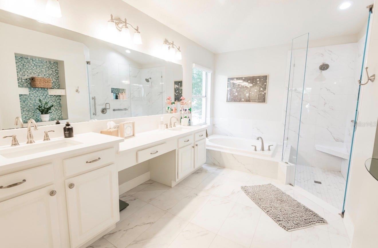 Image 34 of 73 For 17803 Hickory Moss Place