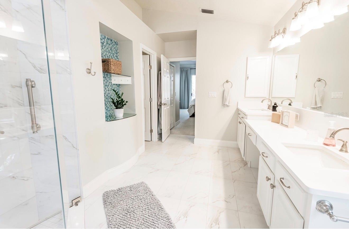 Image 35 of 73 For 17803 Hickory Moss Place