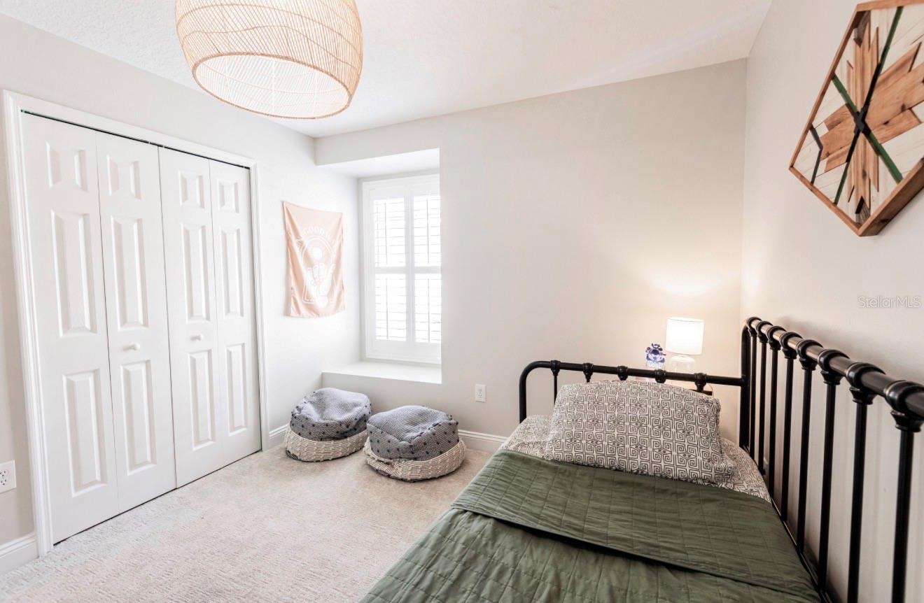 Image 40 of 73 For 17803 Hickory Moss Place