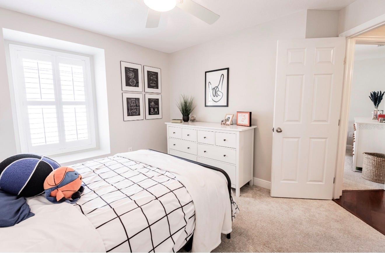 Image 44 of 73 For 17803 Hickory Moss Place