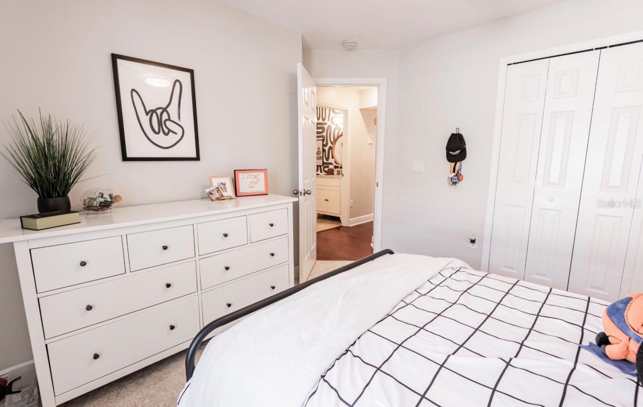 Image 46 of 73 For 17803 Hickory Moss Place