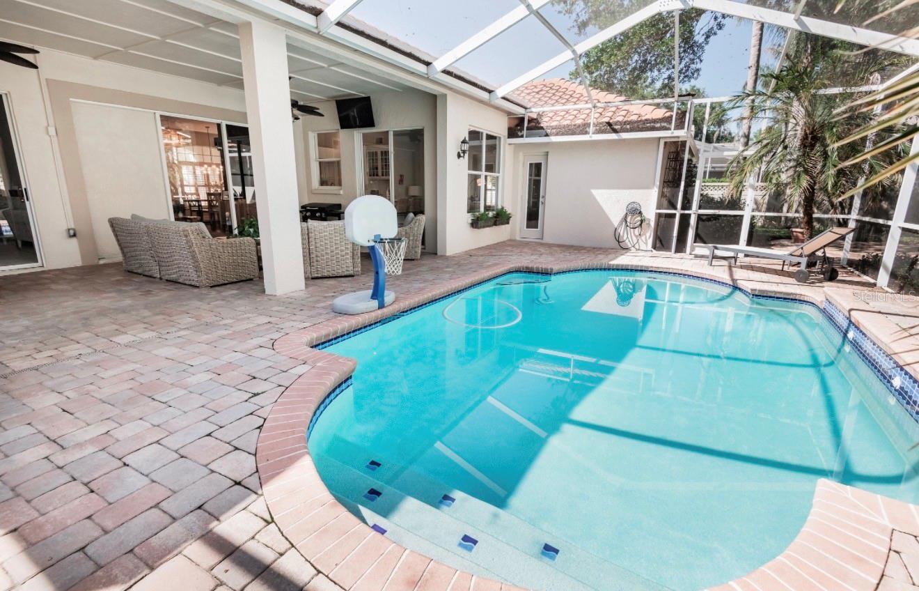 Image 57 of 73 For 17803 Hickory Moss Place