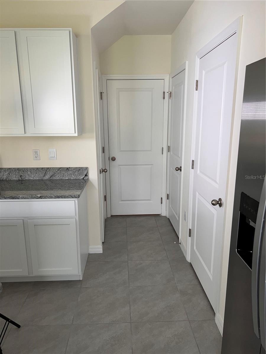 Image 14 of 52 For 3379 Suncoast Plains Drive