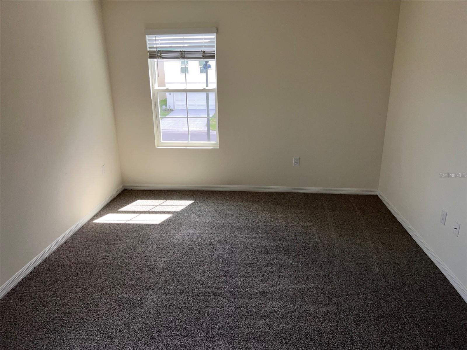 Image 25 of 52 For 3379 Suncoast Plains Drive