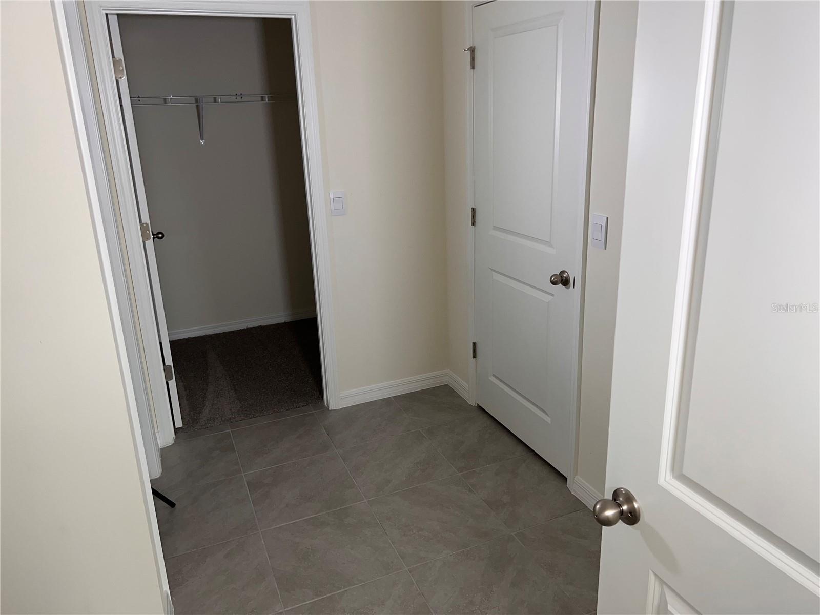 Image 28 of 52 For 3379 Suncoast Plains Drive