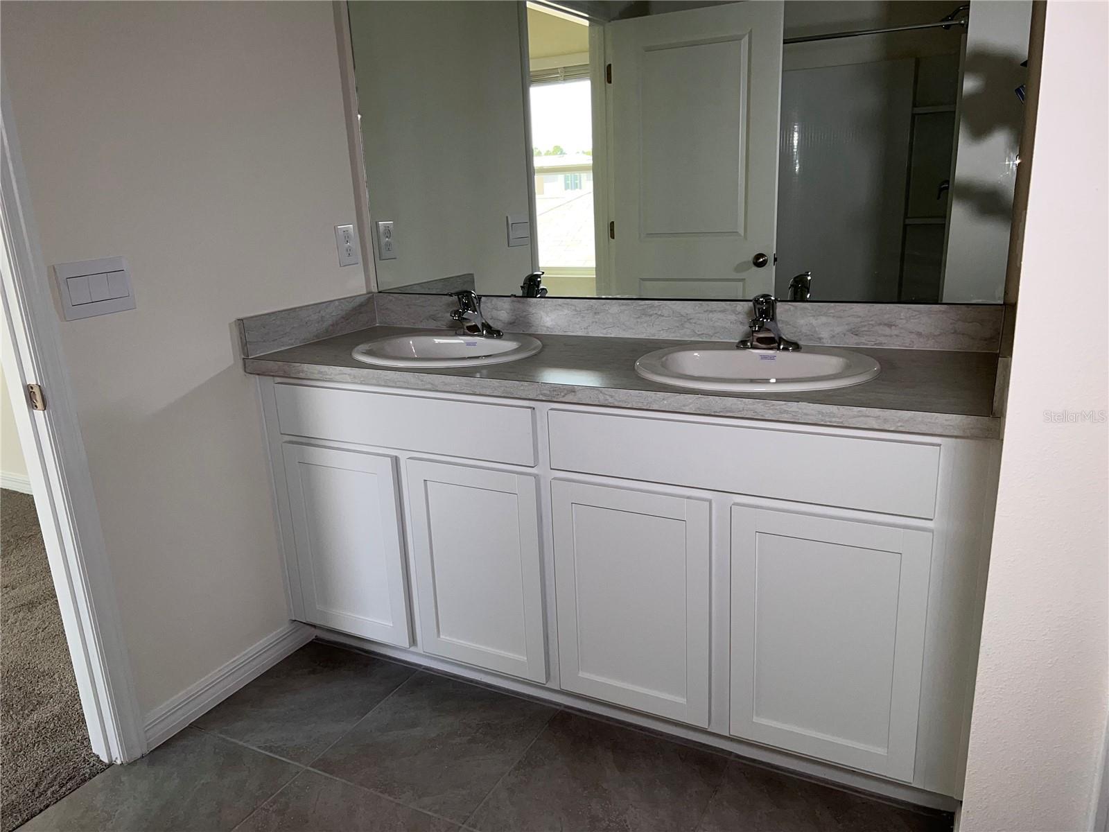 Image 30 of 52 For 3379 Suncoast Plains Drive