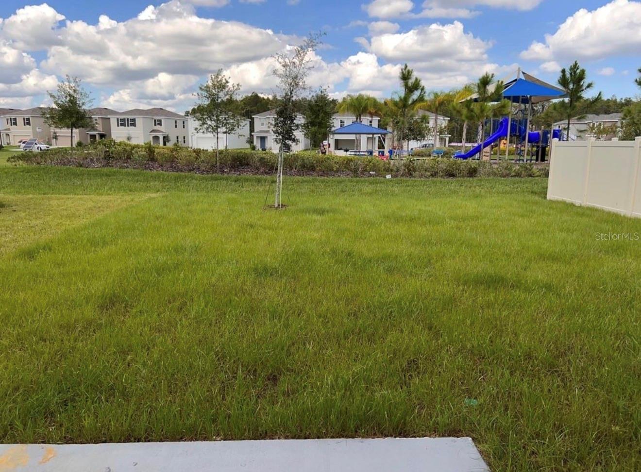 Image 7 of 52 For 3379 Suncoast Plains Drive