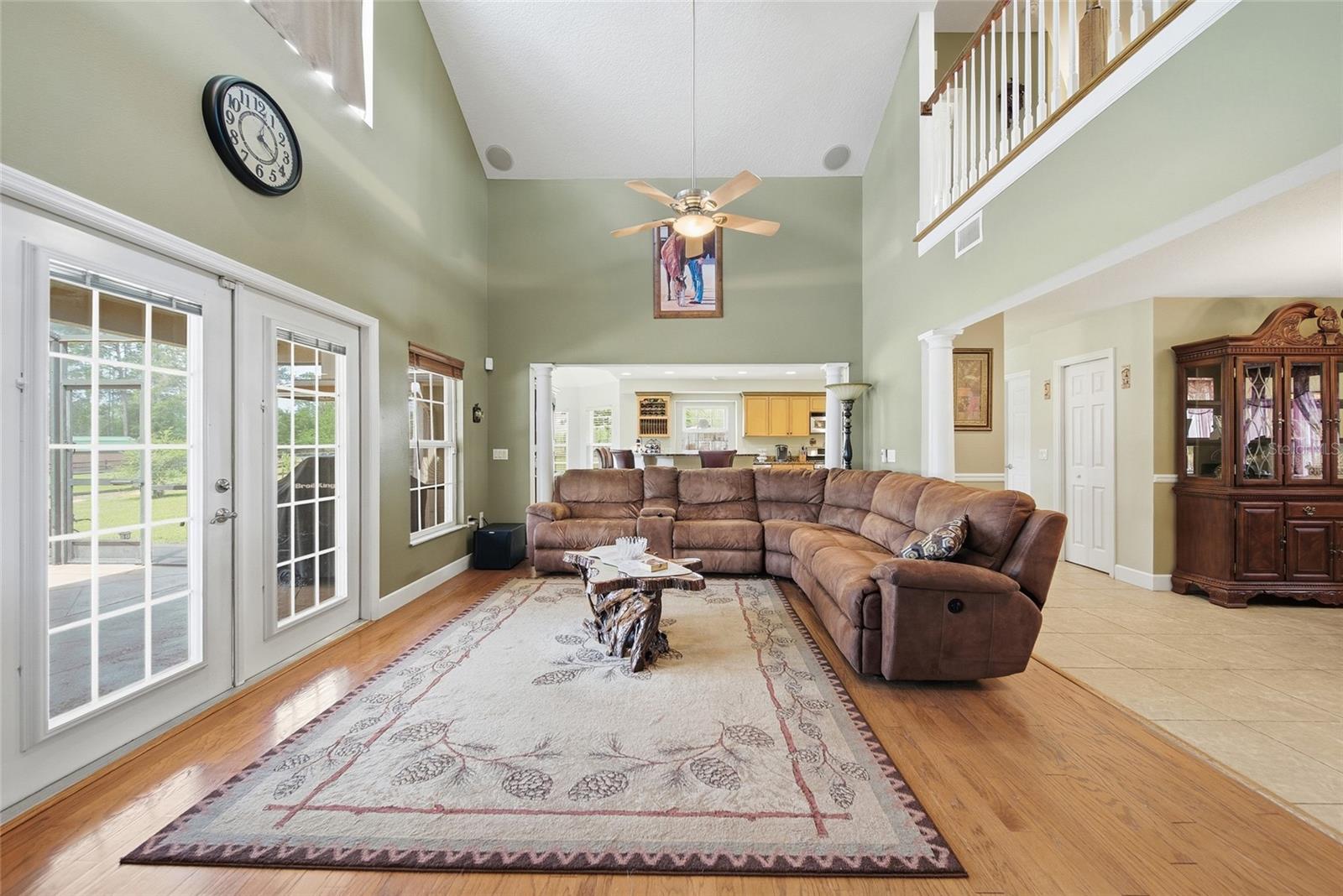 Image 19 of 67 For 32640 Blueberry Hill Way