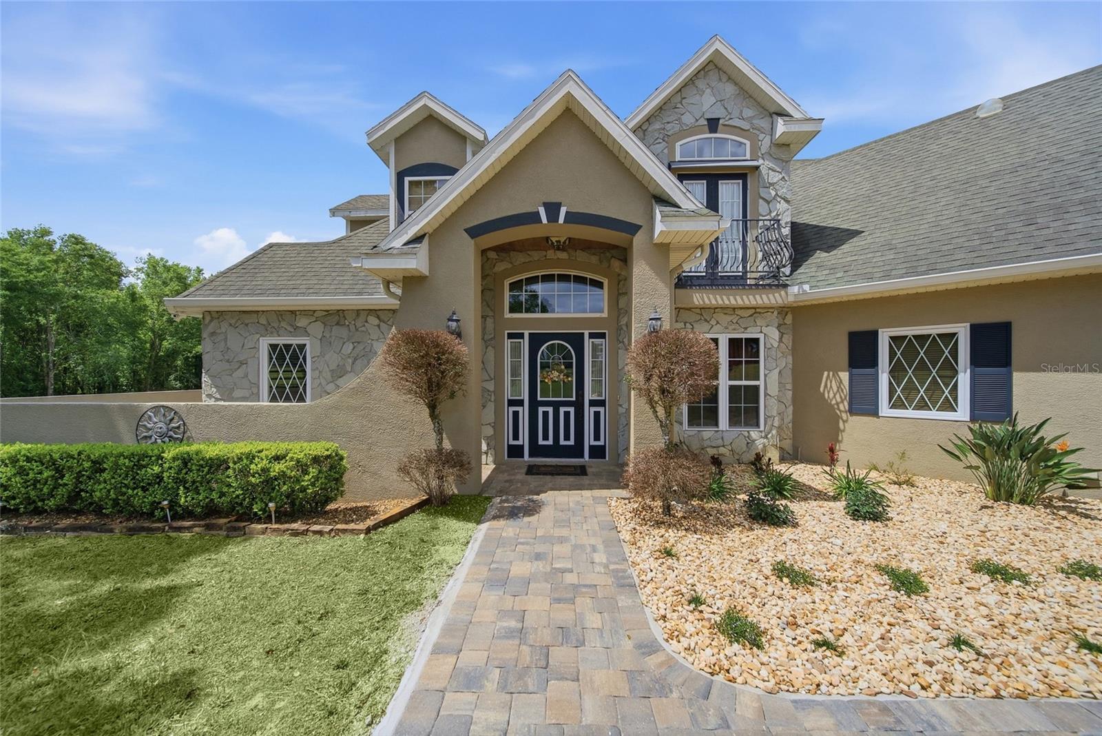 Image 2 of 67 For 32640 Blueberry Hill Way