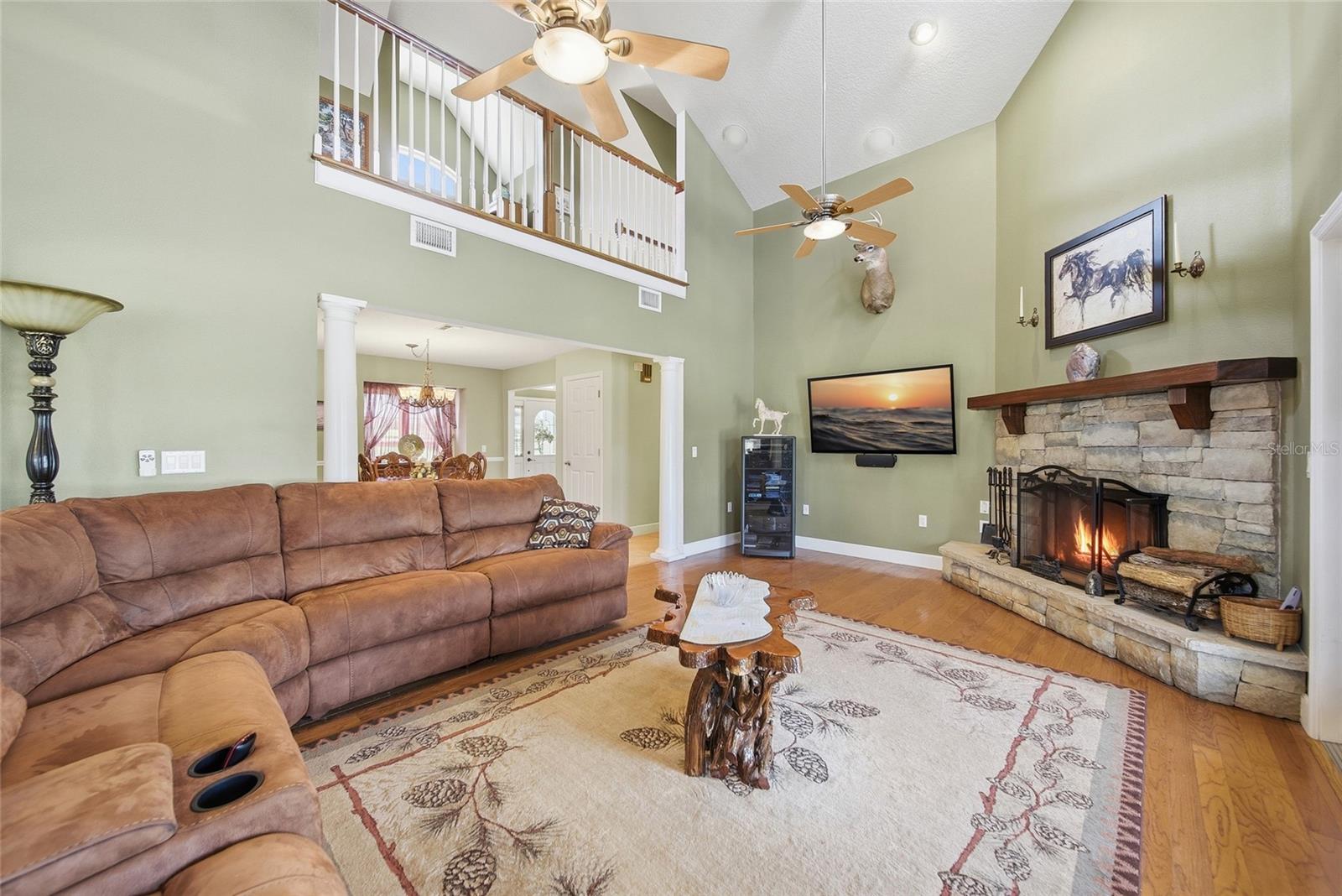 Image 20 of 67 For 32640 Blueberry Hill Way