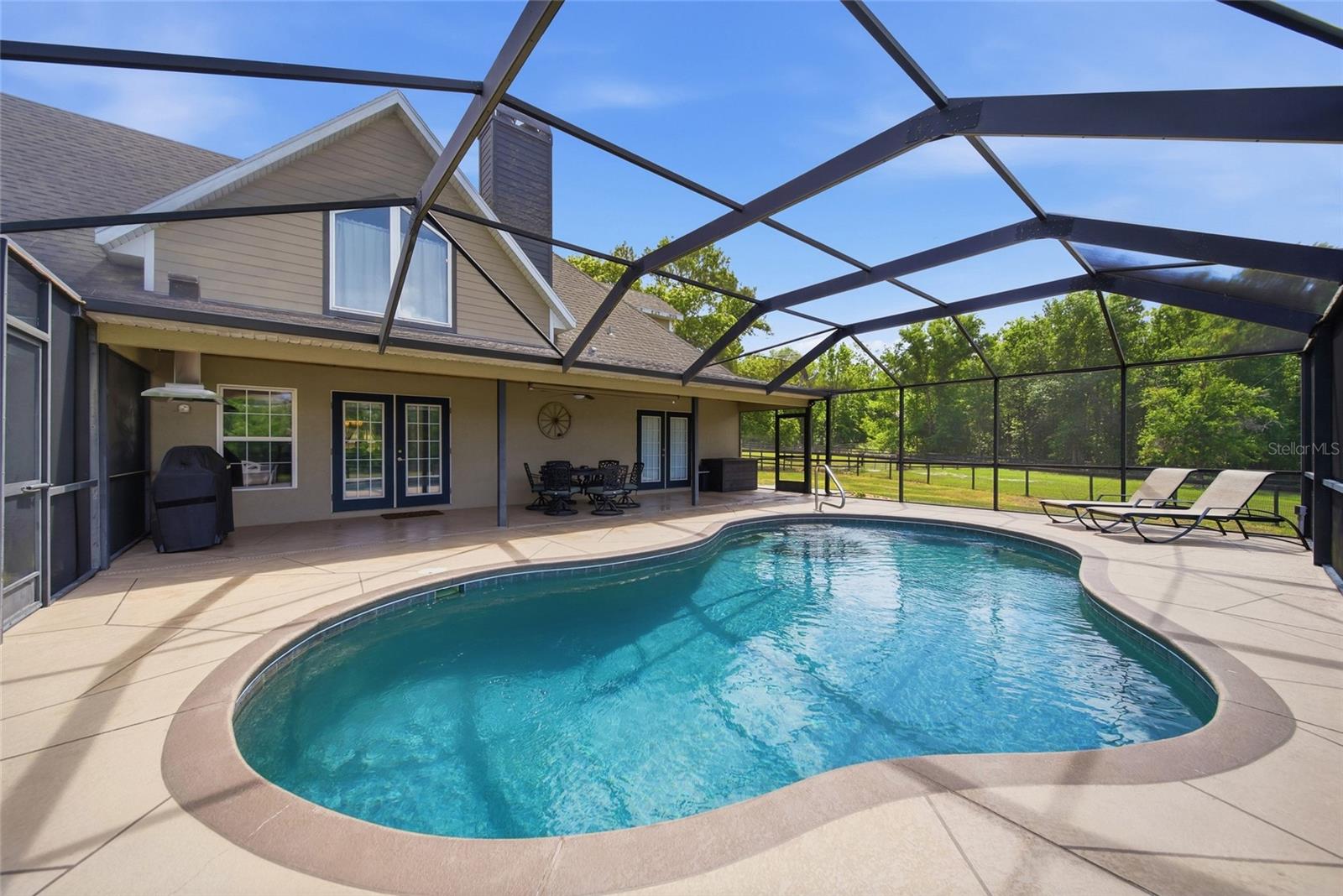 Image 21 of 67 For 32640 Blueberry Hill Way