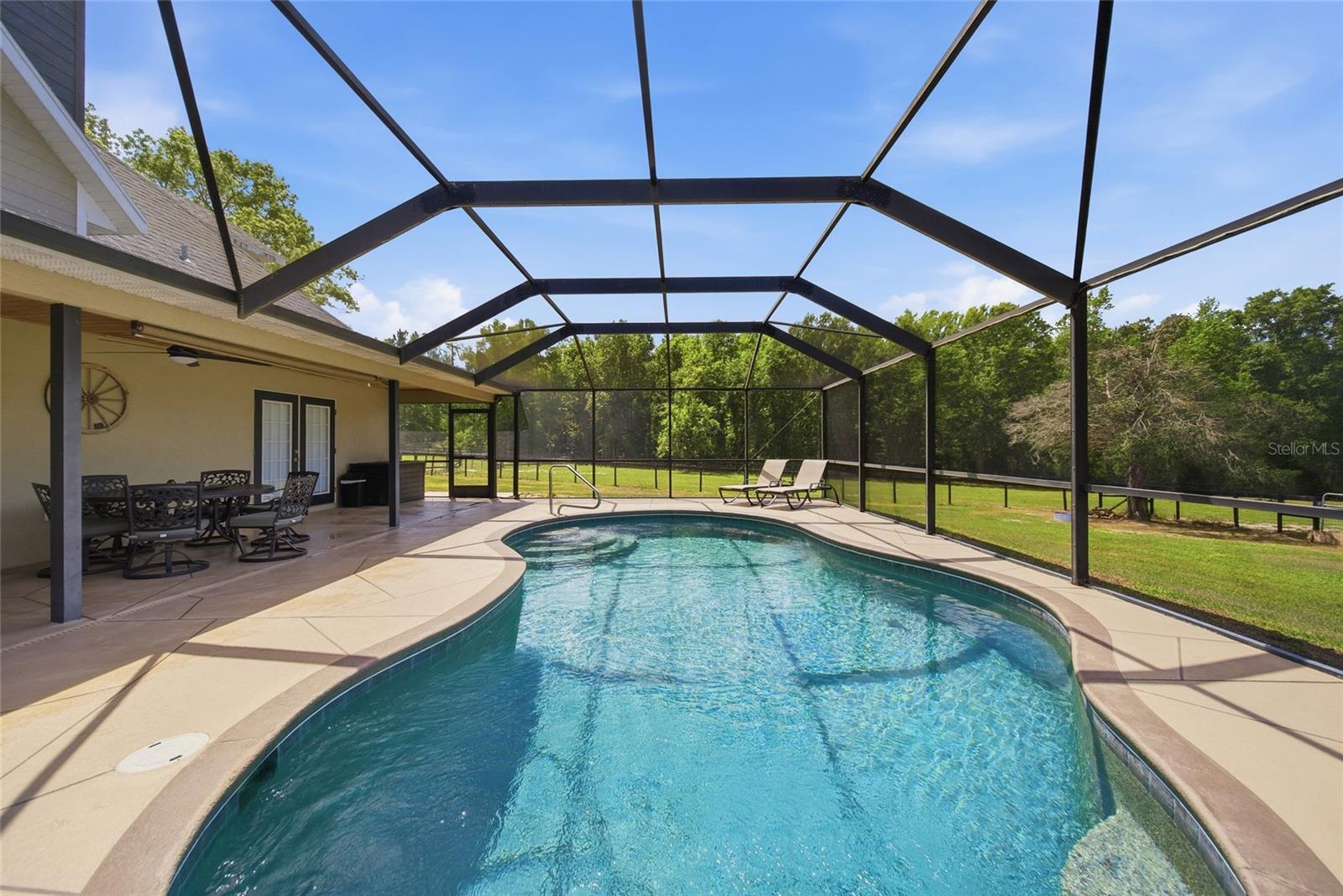 Image 22 of 67 For 32640 Blueberry Hill Way