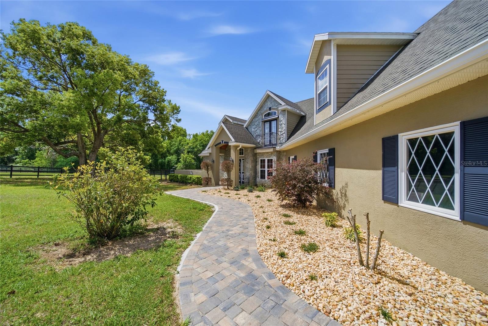 Image 3 of 67 For 32640 Blueberry Hill Way