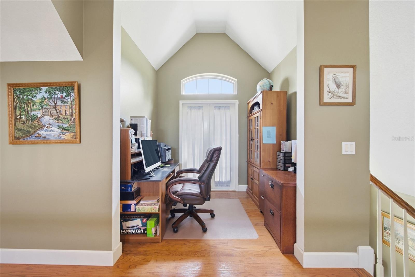 Image 31 of 67 For 32640 Blueberry Hill Way