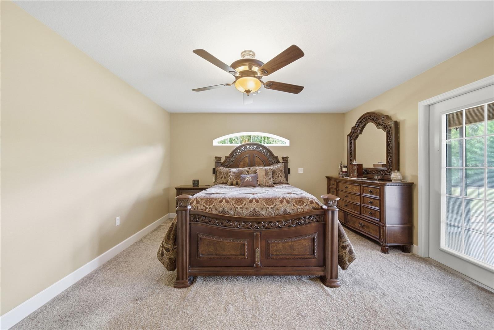 Image 46 of 67 For 32640 Blueberry Hill Way