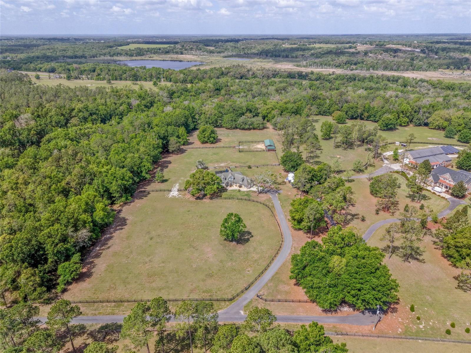 Image 61 of 67 For 32640 Blueberry Hill Way