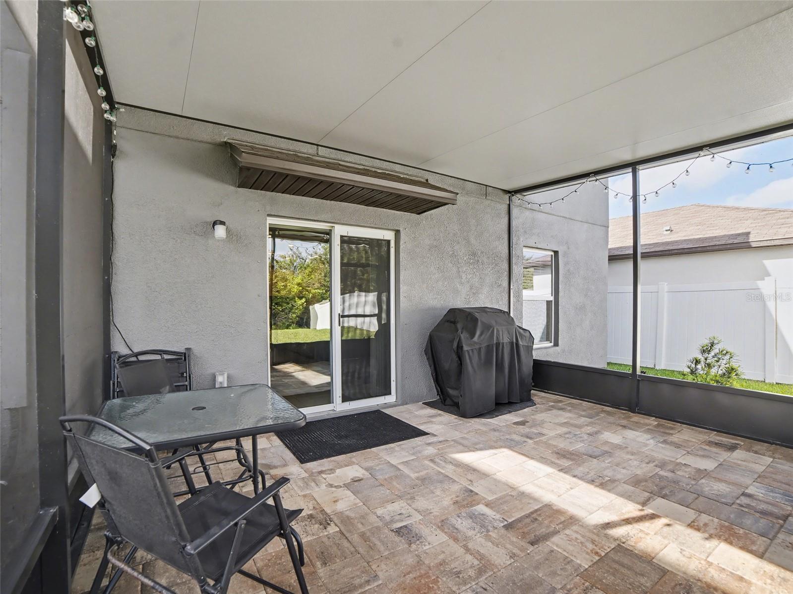 Image 27 of 35 For 509 Royal Empress Drive