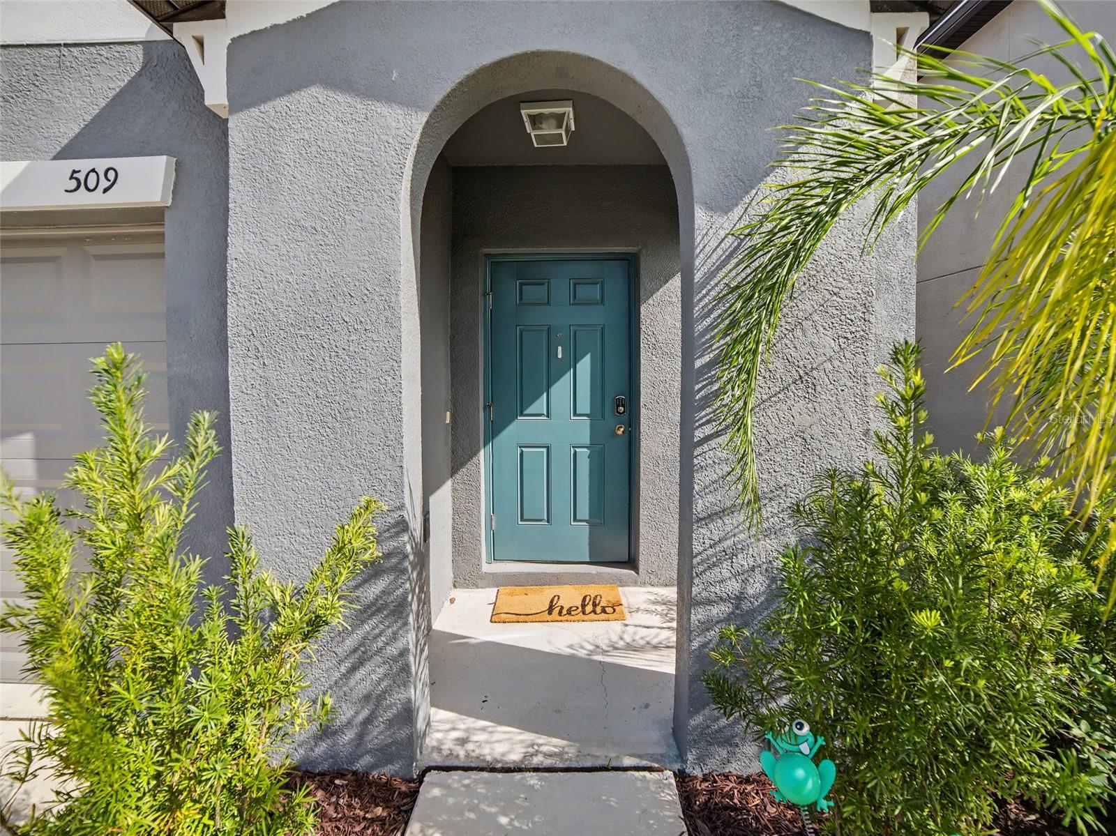 Image 4 of 35 For 509 Royal Empress Drive