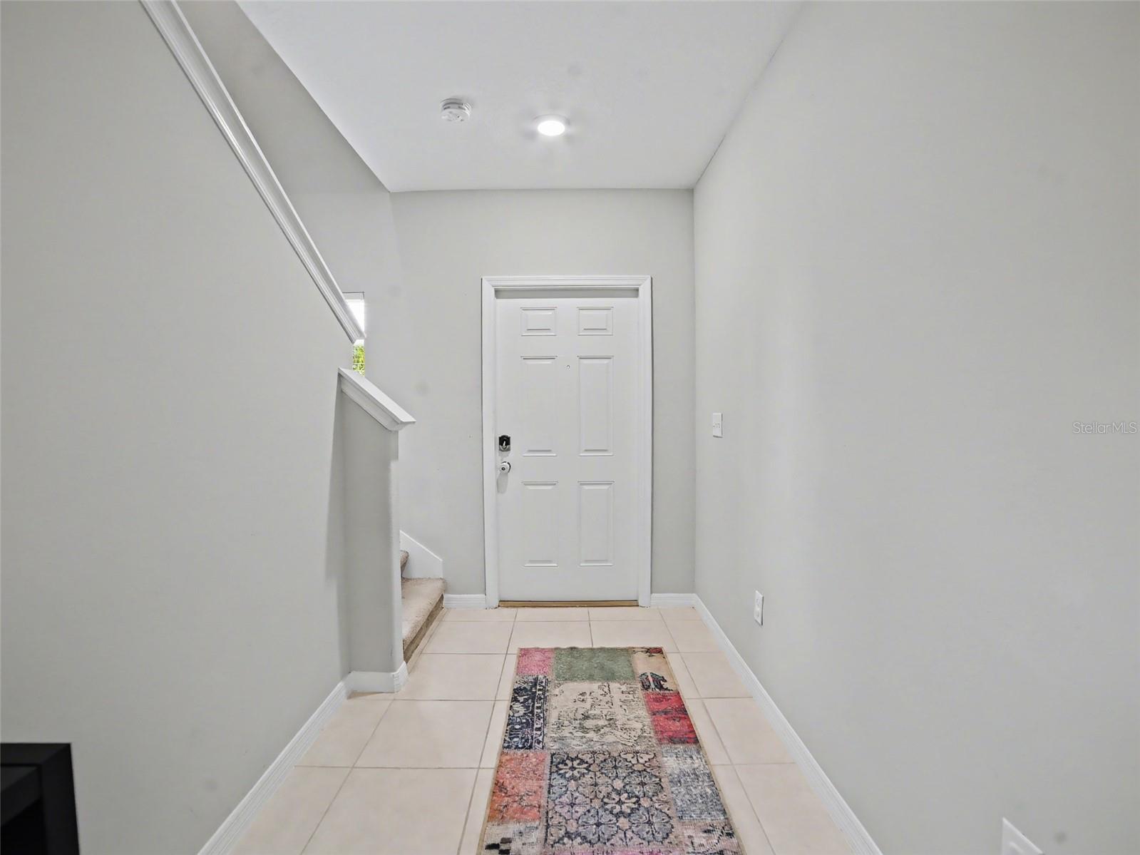 Image 5 of 35 For 509 Royal Empress Drive