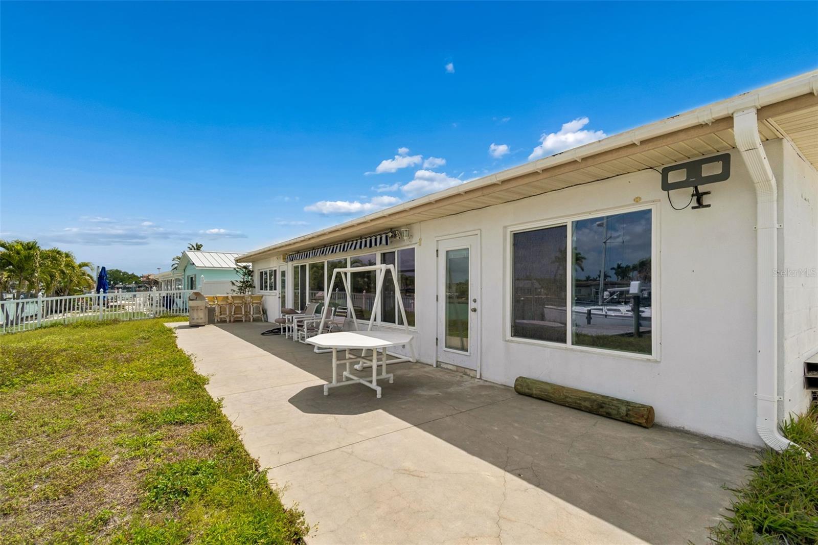 Image 34 of 56 For 15 Bellevue Drive