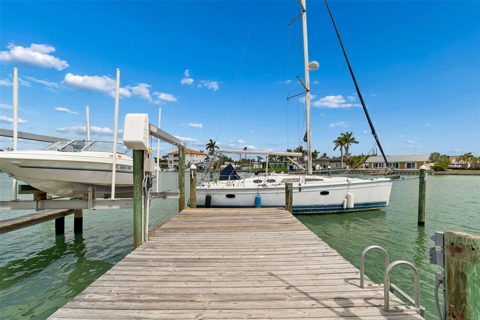 Image 39 of 56 For 15 Bellevue Drive