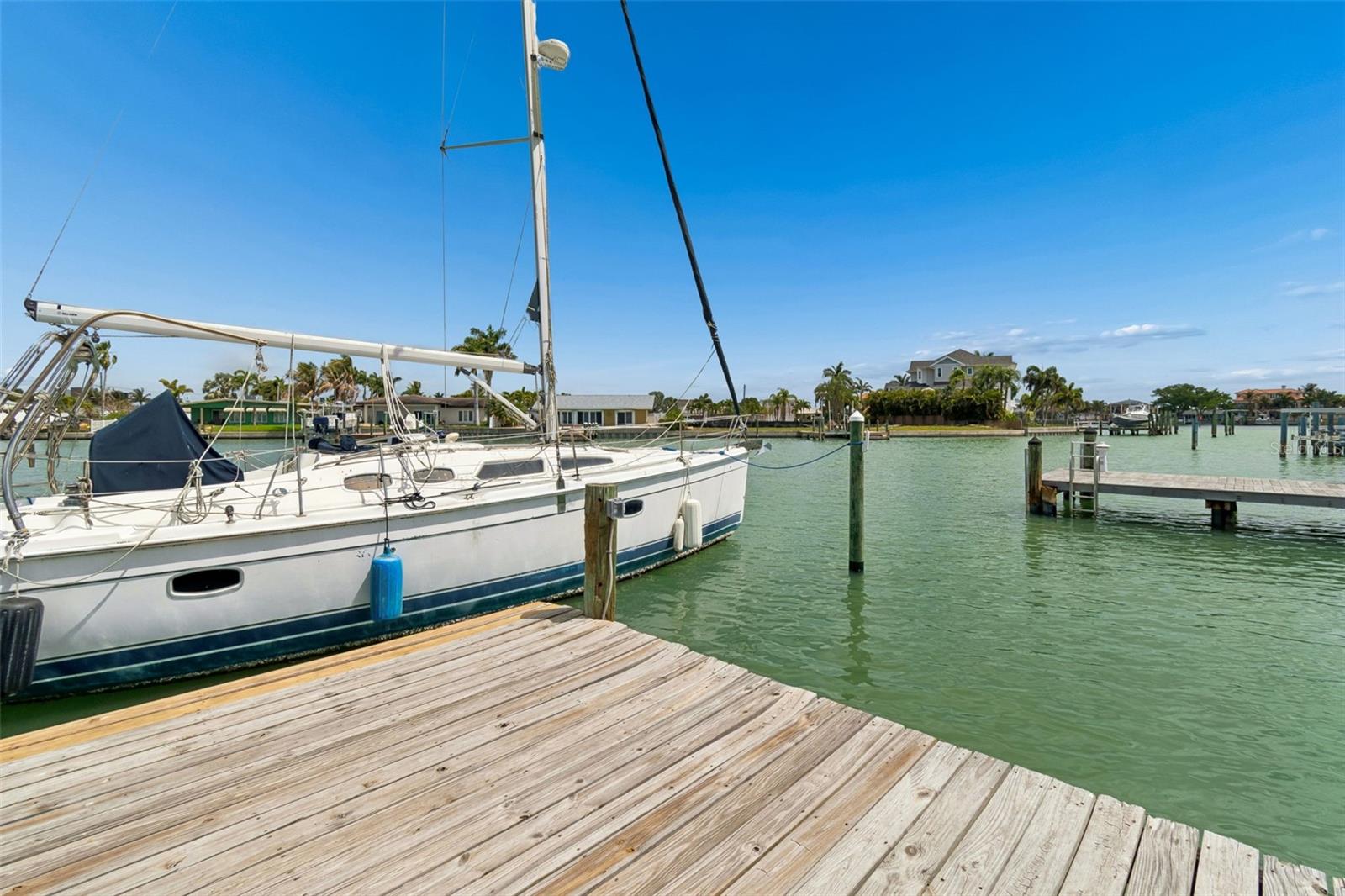 Image 40 of 56 For 15 Bellevue Drive