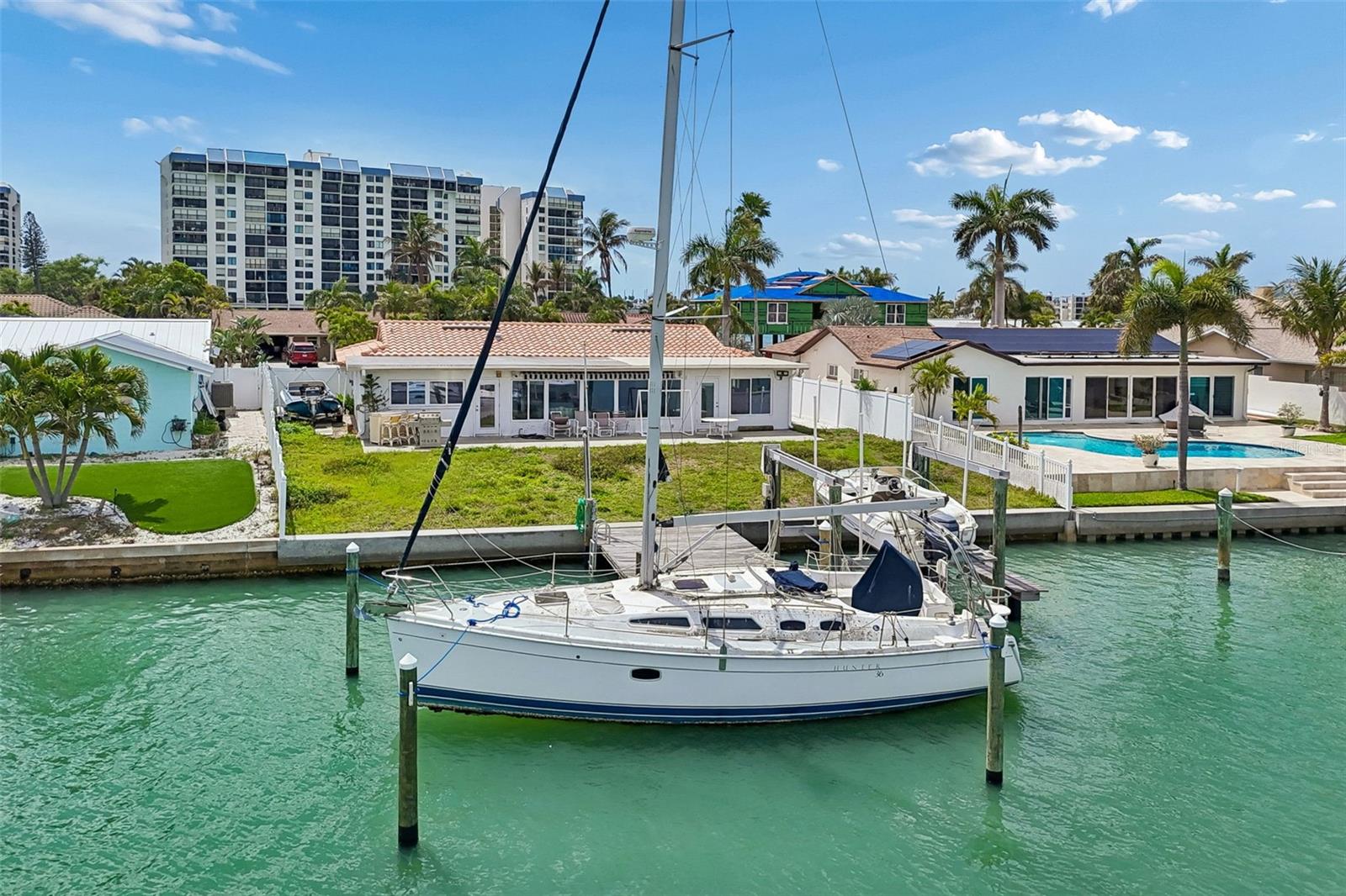 Image 44 of 56 For 15 Bellevue Drive