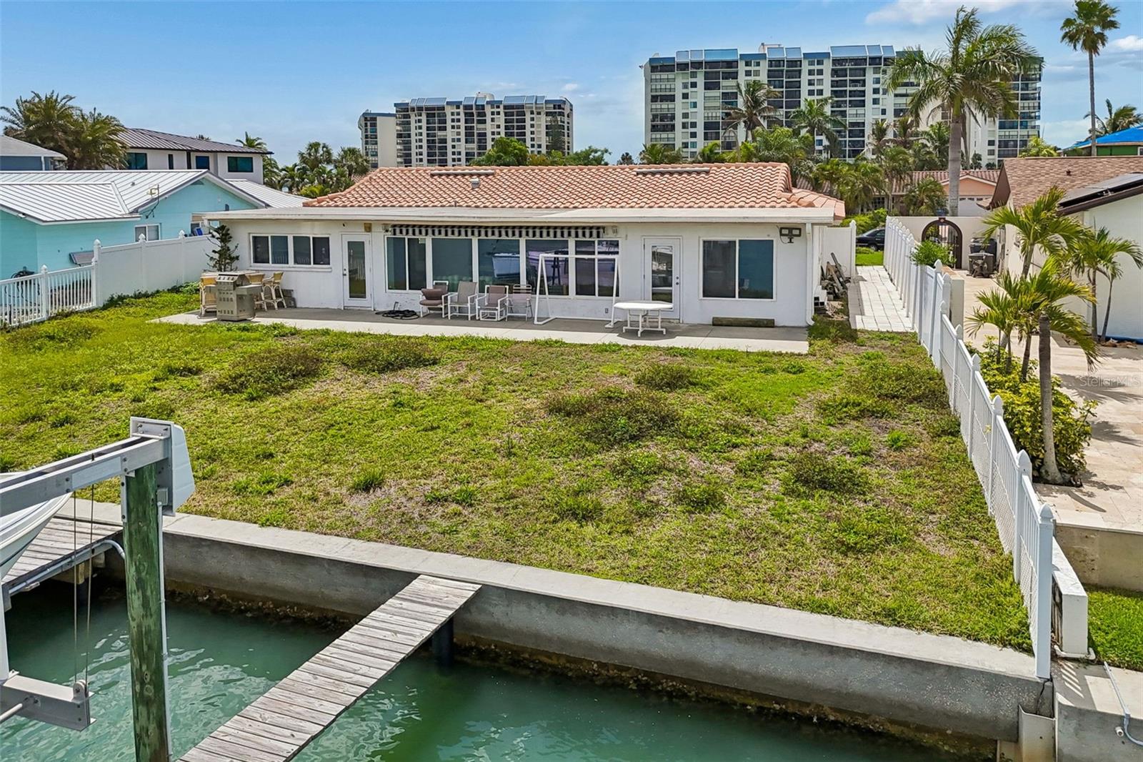 Image 45 of 56 For 15 Bellevue Drive