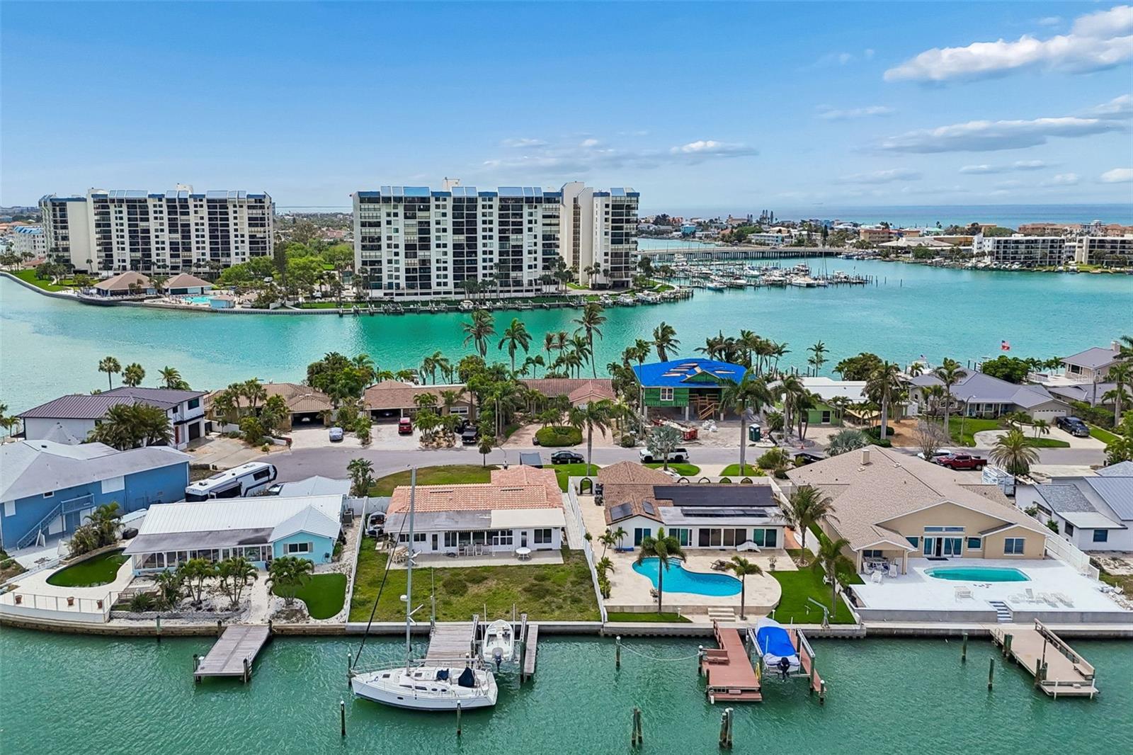 Image 51 of 56 For 15 Bellevue Drive