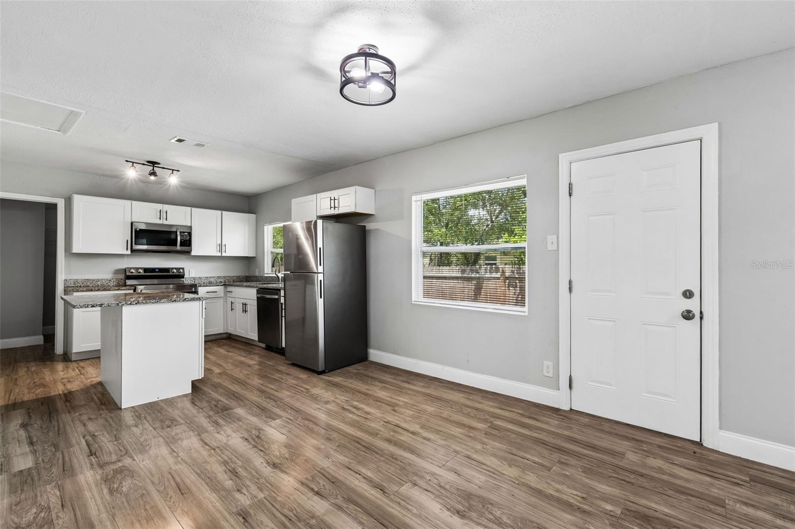 Image 21 of 72 For 8008 12th Street